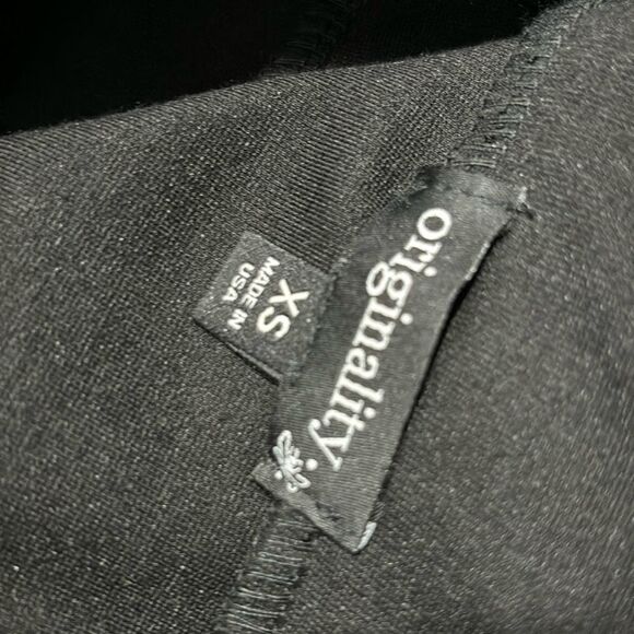 Originality | Women’s Black Belted Fit and Flare Mini Skirt - Picture 12 of 13